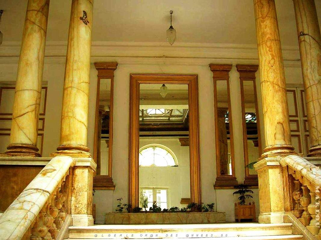 PA ba- 013- Hotel de ville- interieur.jpg